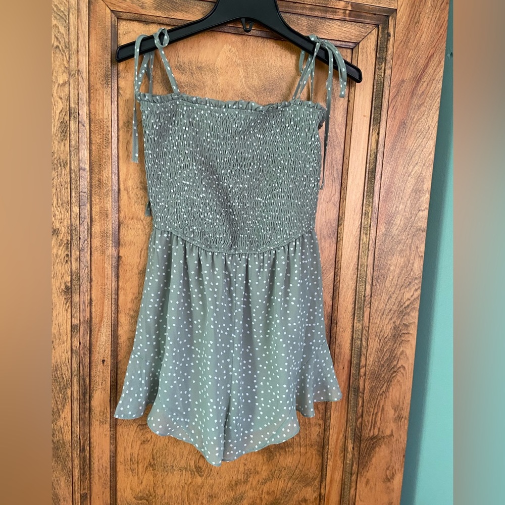 She & sky romper. Size small. Worn once.